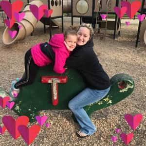 Meet your Posher, Stefanie